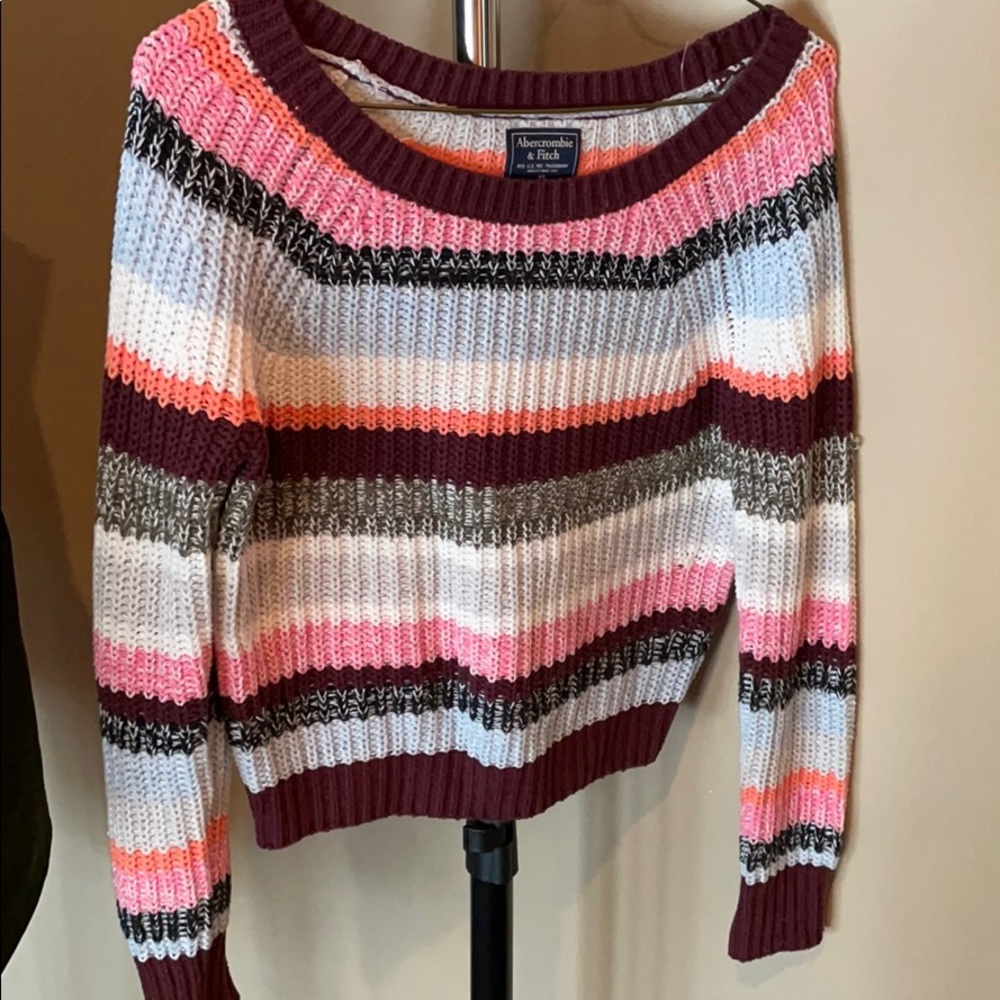 Abercrombie & Fitch sweater